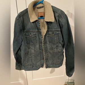 GAP vintage Sherpa lined denim jacket